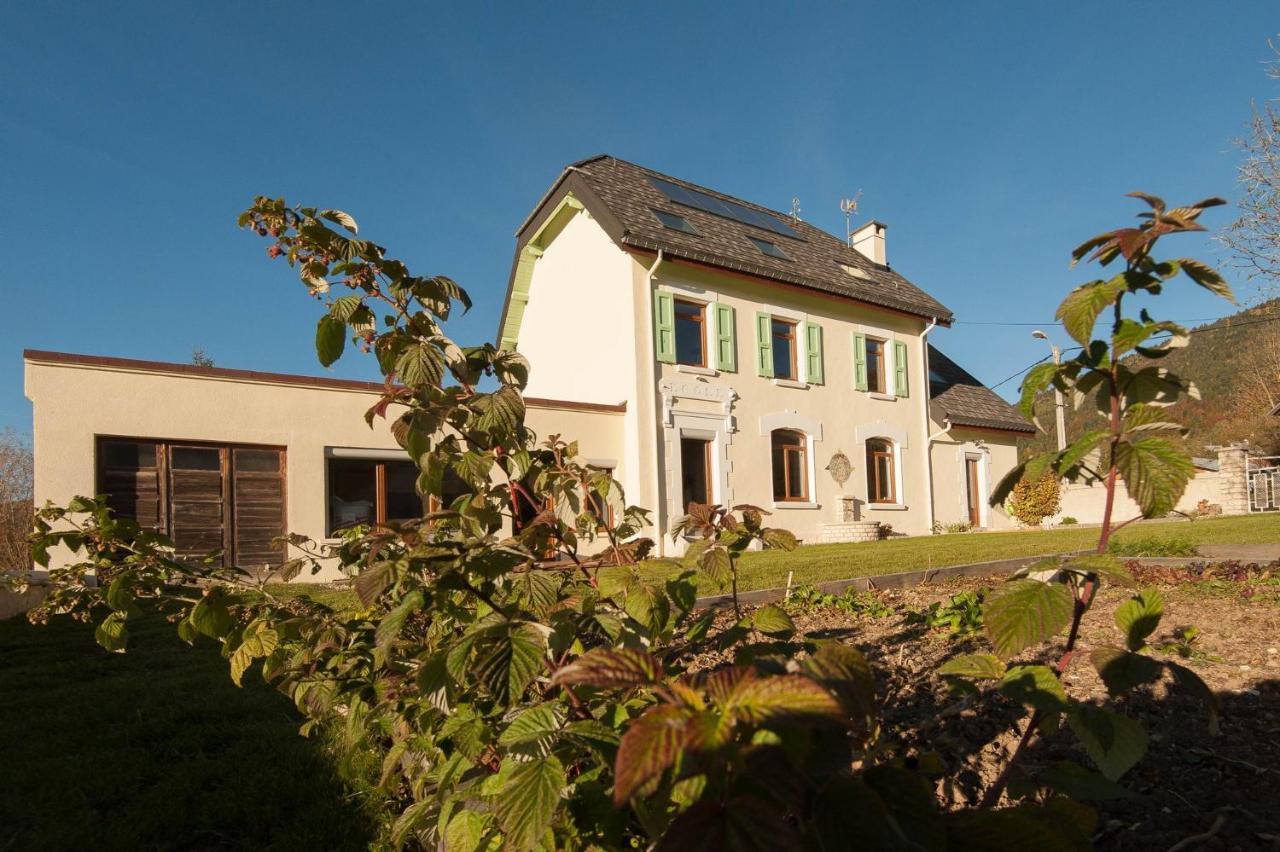 Gite De La Petite Ecole Lans-en-Vercors Exterior photo