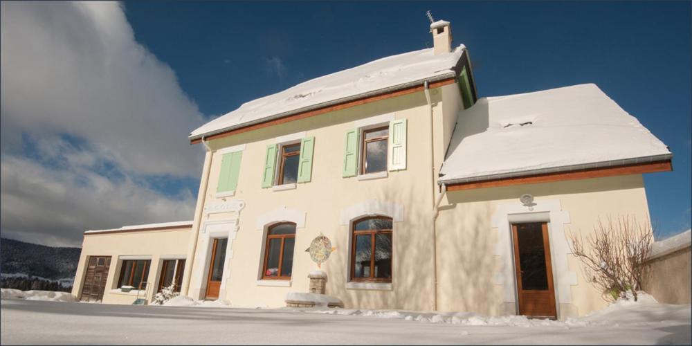 Gite De La Petite Ecole Lans-en-Vercors Exterior photo